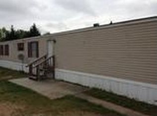 2292 Crest Hill Dr, Winston Salem, NC 27107