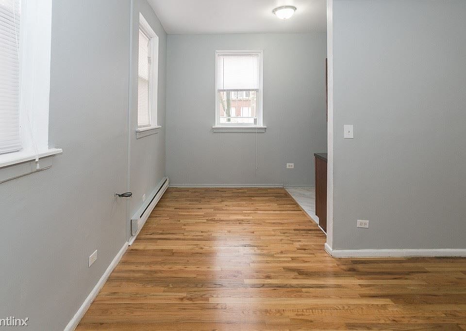 1st image of 4503 N Malden St #Iggb