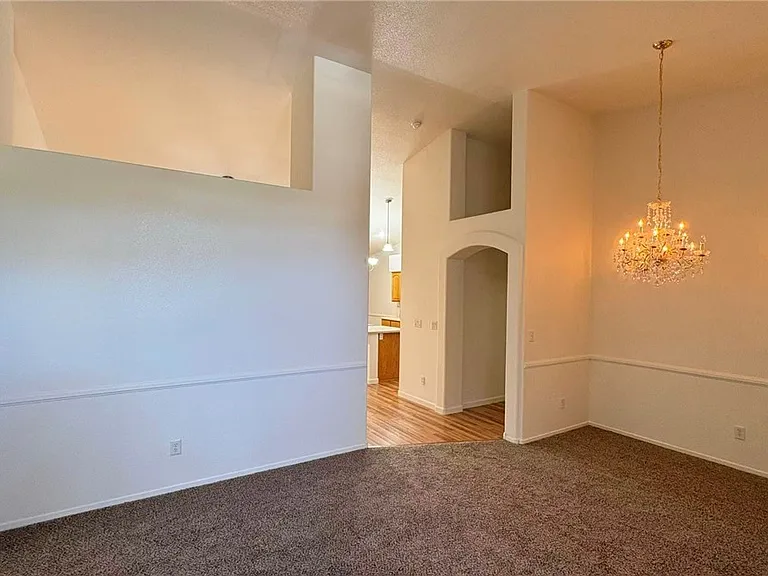 551 Duran St — Photo 5