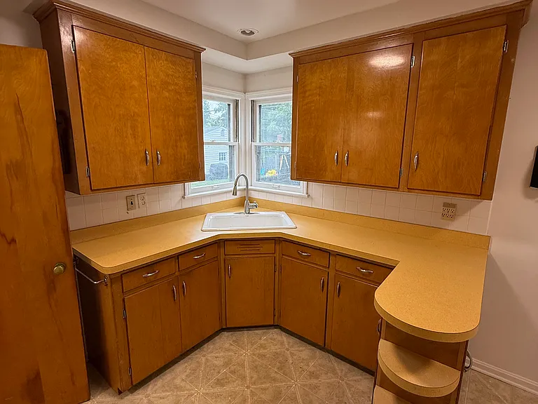 4909 Wood Ave — Photo 15