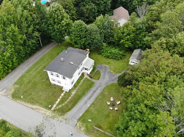 38 Cottage Ln, Templeton, MA 01468