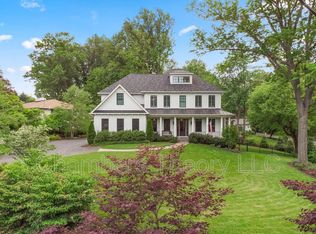 1100 Delf Dr, McLean, VA 22101