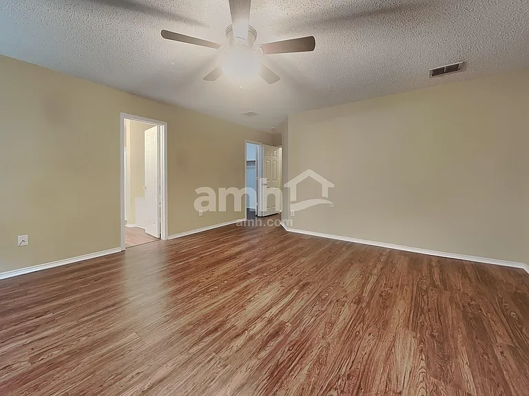 5200 Emmeryville Ln — Photo 10