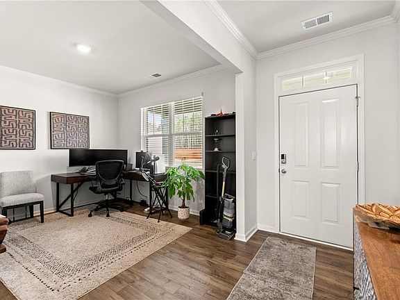 5th image of 2712 Serena Way