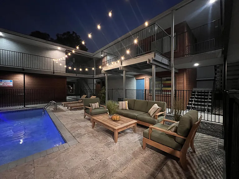 2043 Sul Ross St #8 — Photo 16
