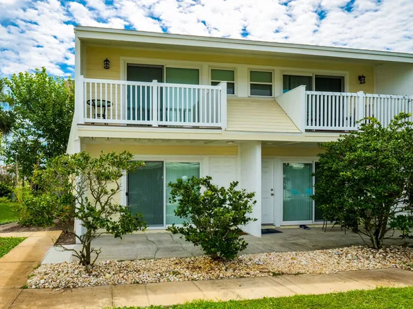 132 13th Ave S #10, Jacksonville Beach, FL 32250