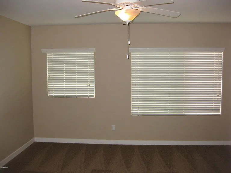 1147 E Cedar St — Photo 11