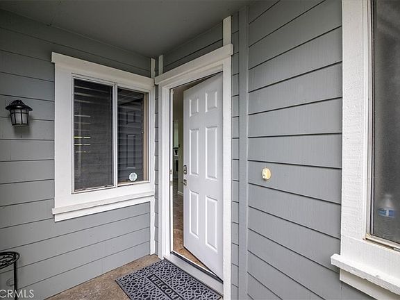 3rd image of 121 Santa Rosa Ct