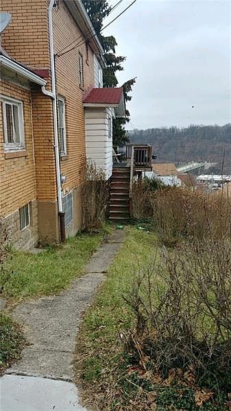 2nd image of 629 Blanton St