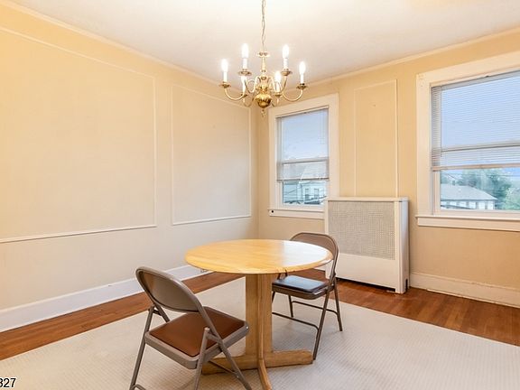 4th image of 55 Harrison Ave