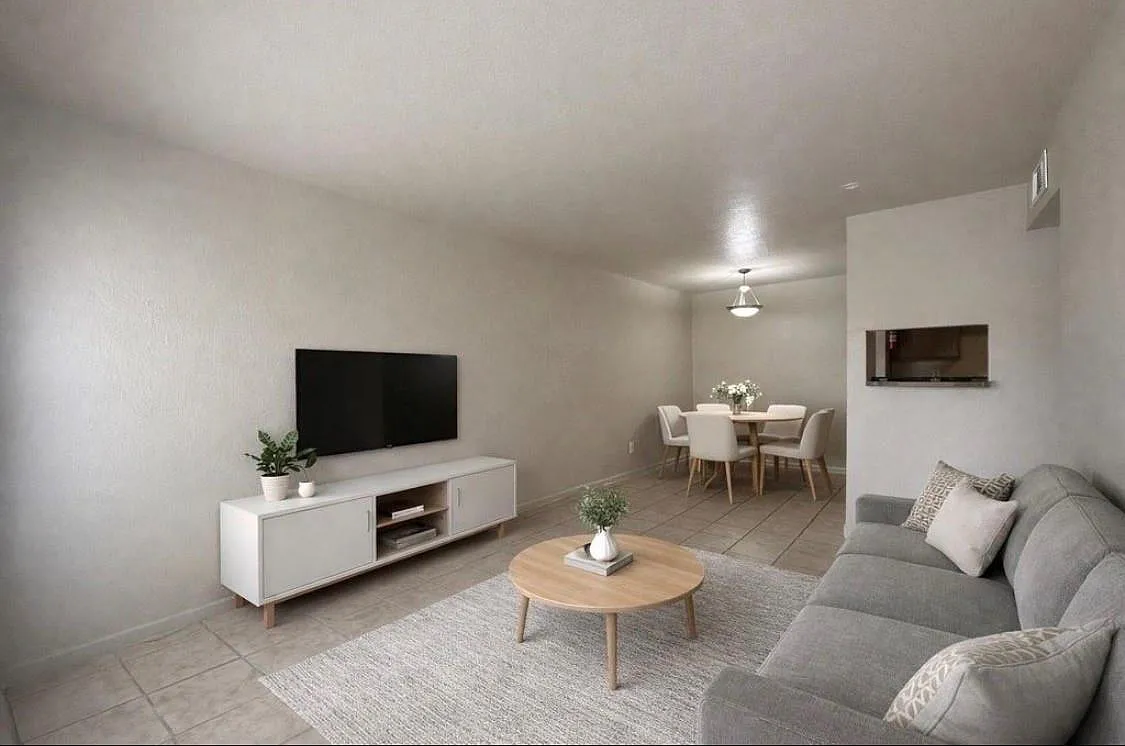 2 bed, 2.0 bath, 807 sqft, $1,100 — Photo 1