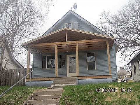 1st image of 3427 Emerson Ave N