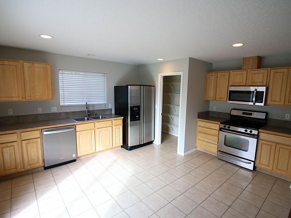2nd image of 4389 N Heritage Woods Way