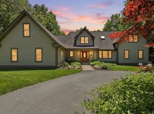 409 Henry St, Amherst, MA 01002