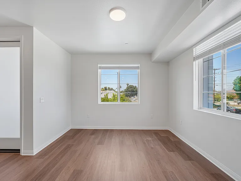 Gallery Park Apartments — Photo 23