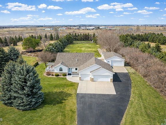 2nd image of 5292 Apple Creek Dr