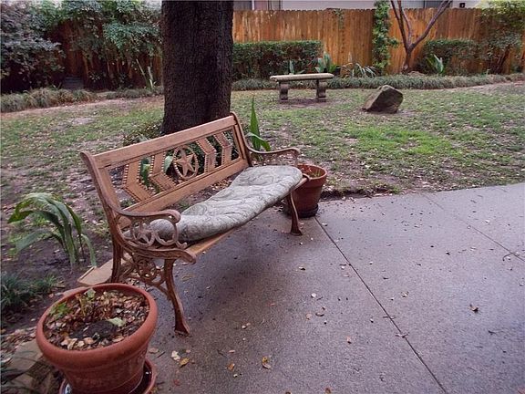 3rd image of 902 S Weatherred Dr APT B