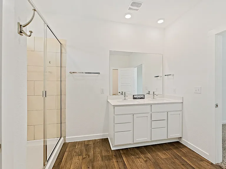 143090 Macquarie Dr — Photo 13