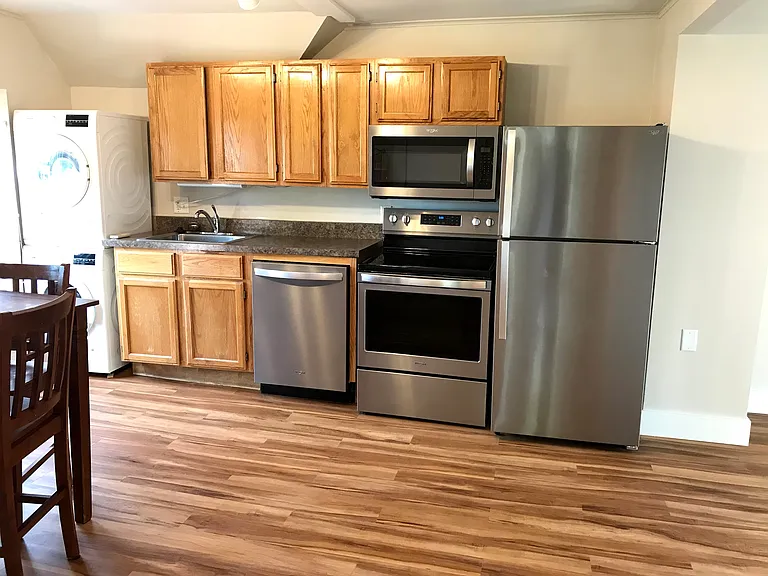 33 Lakeview Ter #35 — Photo 3