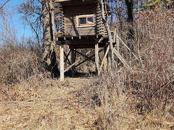 5th image of 12 Mile Rd