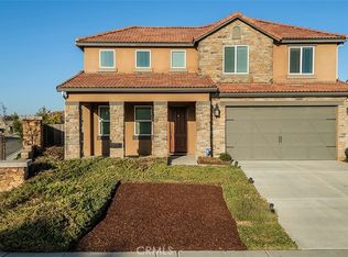 463 Mesa Dr W, Madera, CA 93636