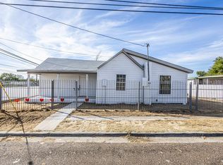 120 E Gustavus St, Laredo, TX 78040