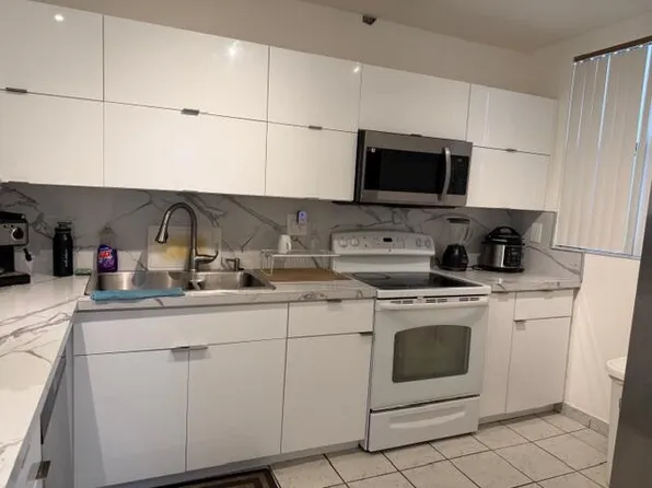 8409 Forest Hills Drive, Coral Springs, FL 33065