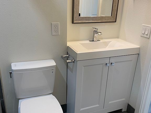 4th image of 234 27th Ave APT 101