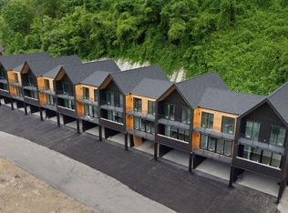 215 Circle Dr #2, Gatlinburg, TN 37738