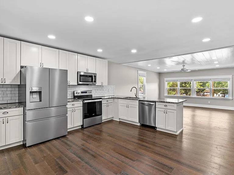 All new stainless appliances and granite countertops!