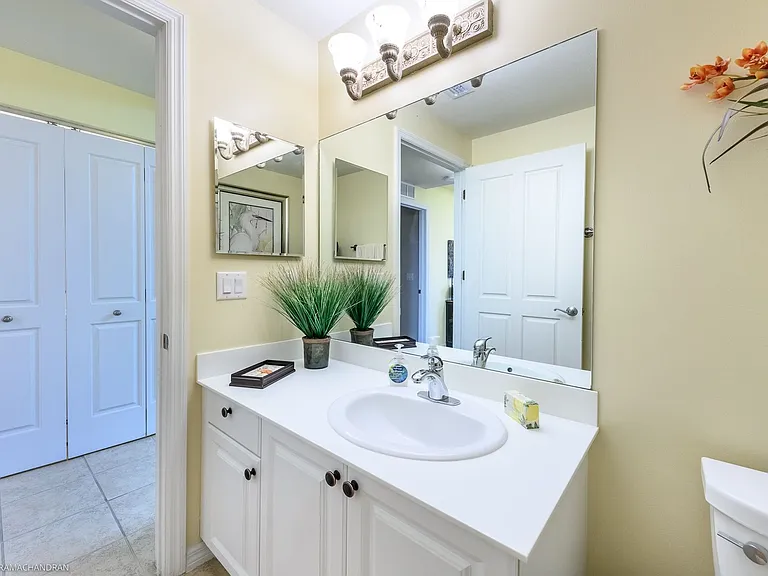 5119 Melbourne St #C-201 — Photo 13