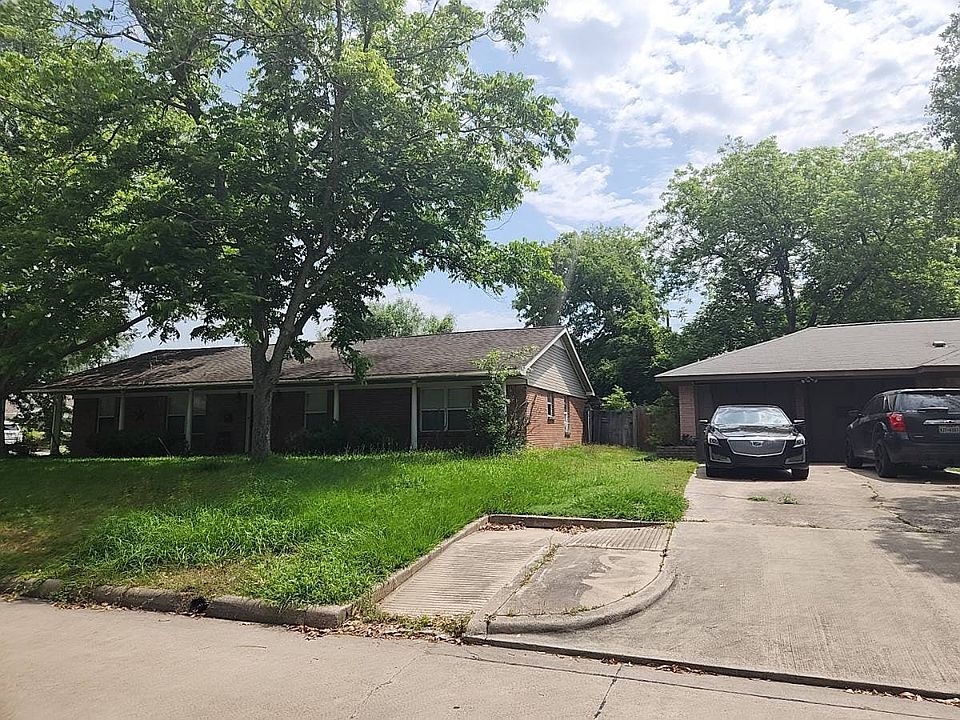 1st image of 1907 Amy Dr