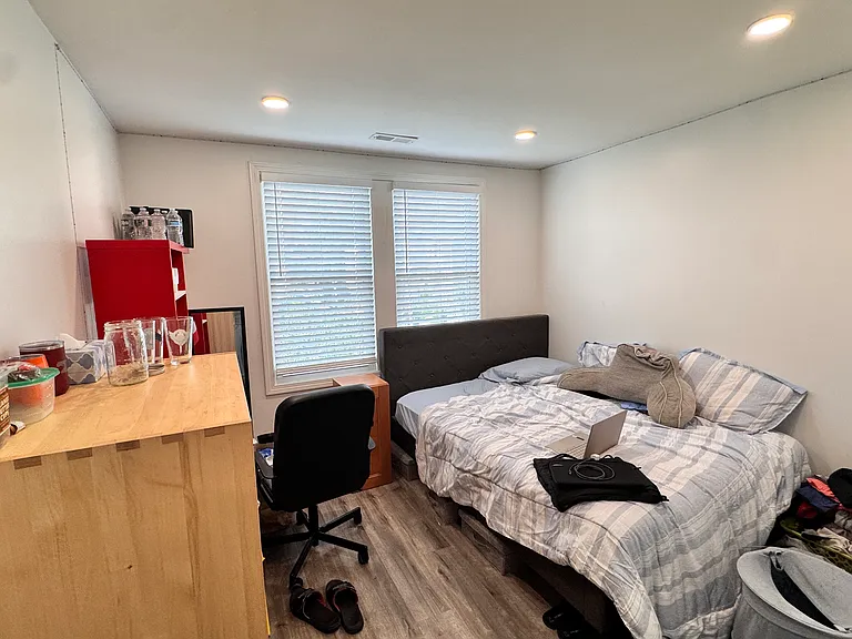 336 Lowell St #3 — Photo 10
