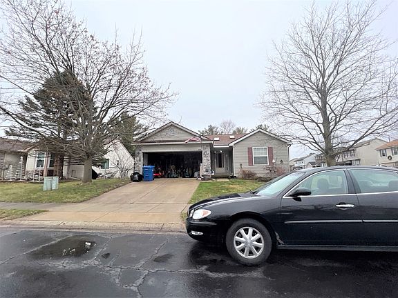 2nd image of 990 Princeton Dr