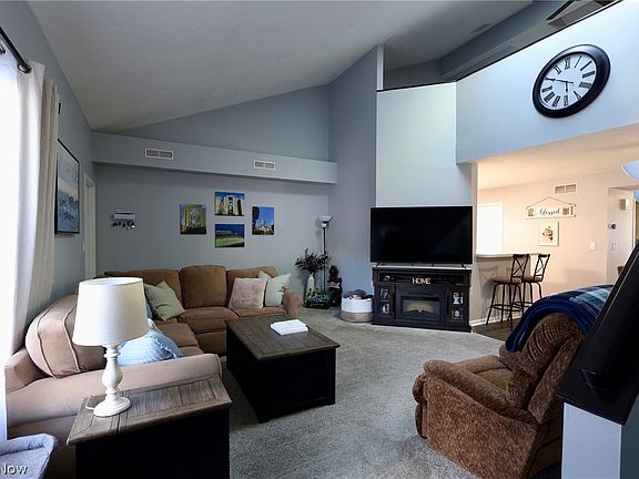 3rd image of 3389 Ivy Hill Cir Unit D