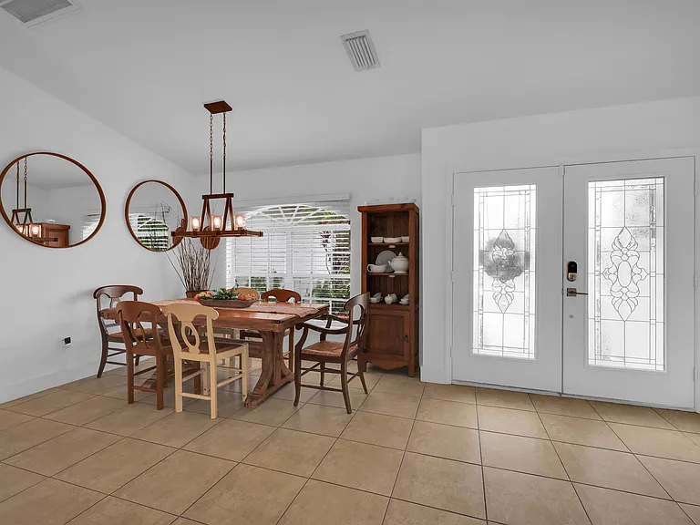 2644 SW Fairgreen Rd — Photo 4