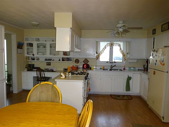 3rd image of 22062 County Road 26