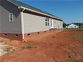 2nd image of 2292 Southbend Rd