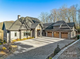 498 Walnut Valley Pkwy, Arden, NC 28704