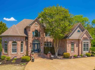 130 Abbey Pl, Jackson, TN 38305