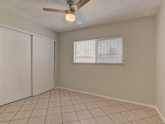 3rd image of 5624 W Twain Ave