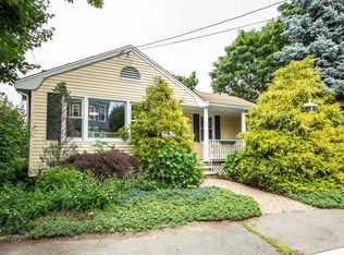 17 Chase St, Salem, MA 01970