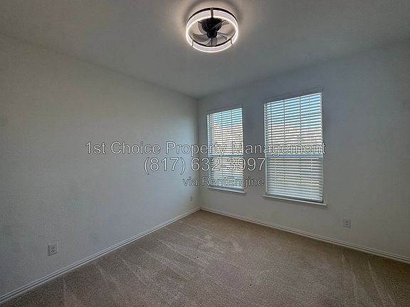 4th image of 10021 Elkhorn Dr