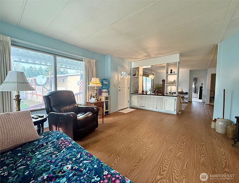 4th image of 11622 Silver Lake Road #55
