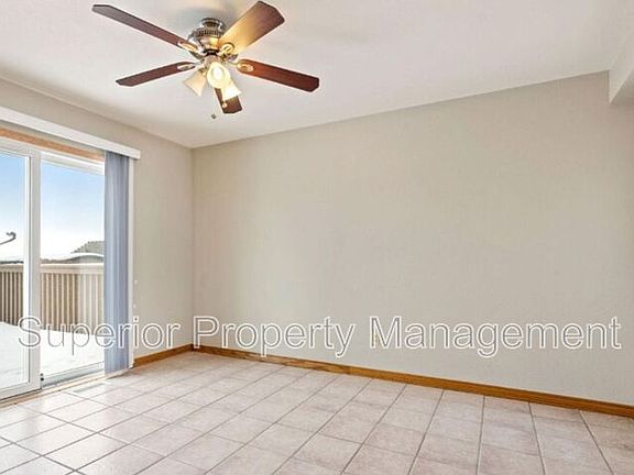 5th image of 1026 Blue Spruce Dr