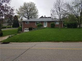 3238 Bel Air Dr, Pittsburgh, PA 15227