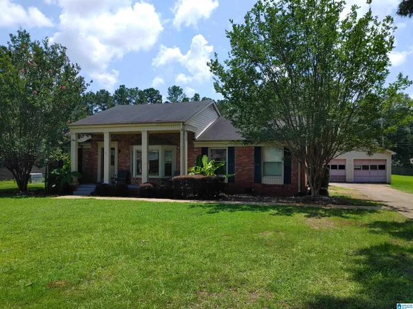 1011 Magnolia Dr, Sylacauga, AL 35150