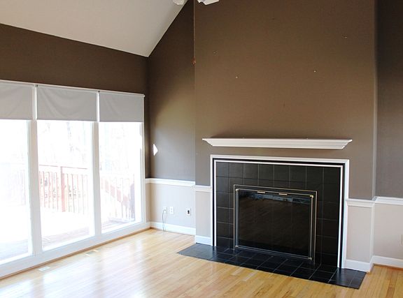 2nd image of 500 Sun Creek Dr