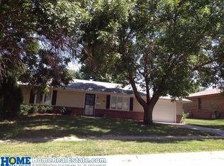 5420 Venture Dr, Lincoln, NE 68521