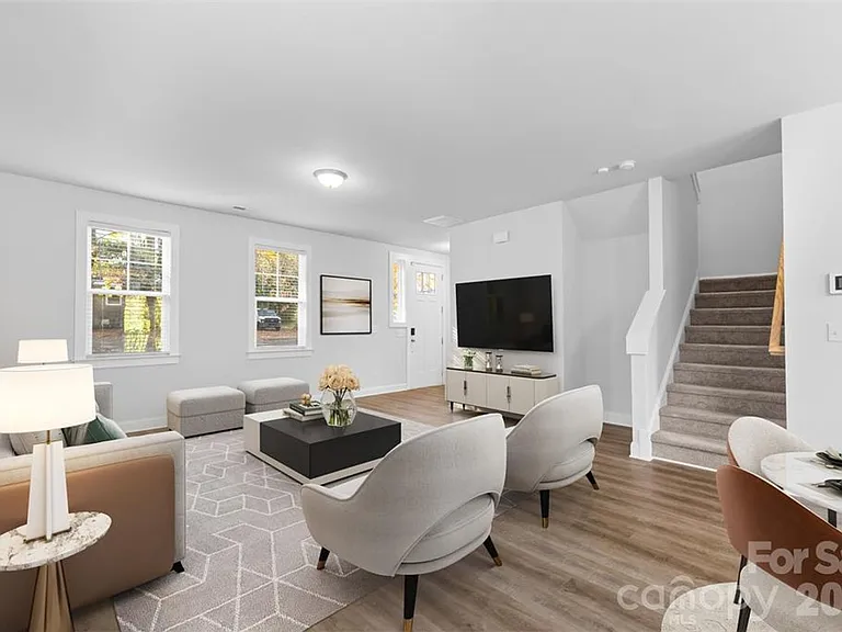 712 Rodey Ave — Photo 6